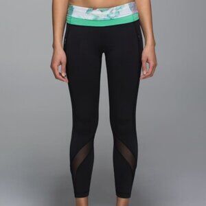 Lululemon Inspire Tight II (Mesh) Black / Blushed Illusion Multi / Menthol sz 4